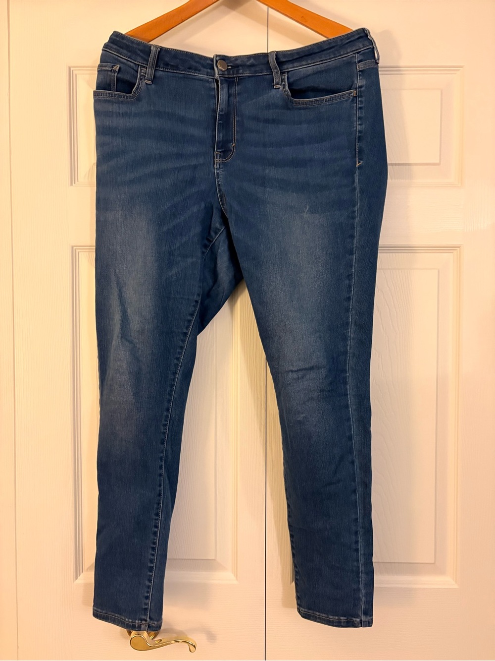 a.n.a Women's Dark Blue Skinny Jeans - Slim Fit